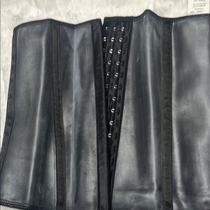 Black Corset Waist Trainer